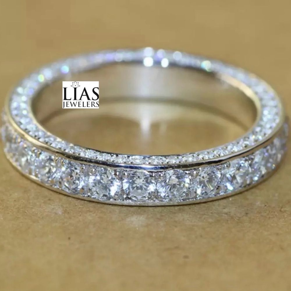 New 18k white gold eternity wedding ring